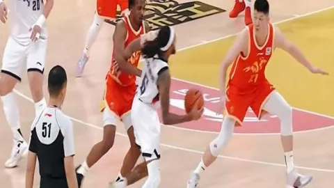 曼联迎战蓝狐悬念重重，恐赢球不易，数据分析暗示2-1险胜晋级